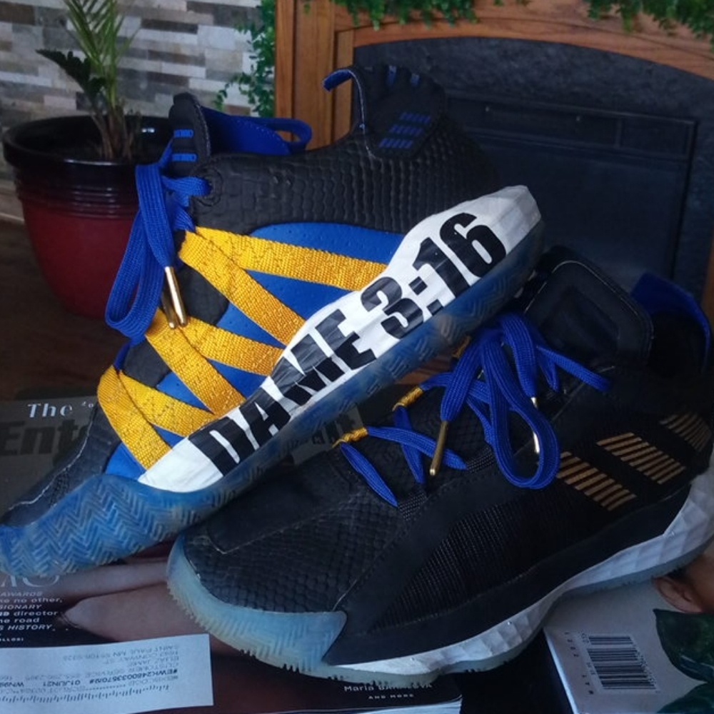Dame adidas 3:16